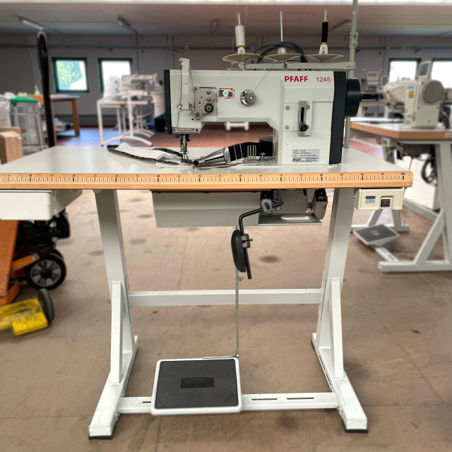 PFAFF 1245